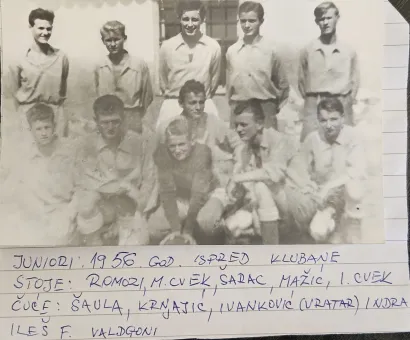 Antun kao član juniora Daruvara 1956. godine, stoji prvi s lijeva/Foto: Privatni album