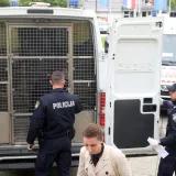Migranti se trenutno nalaze u policijskoj postaji u Daruvaru/Foto: Željko Hajdinjak/CROPIX (ilustracija)