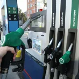 Cijene goriva mogle bi otići u nebo/ Foto: Damjan Tadic/CROPIX